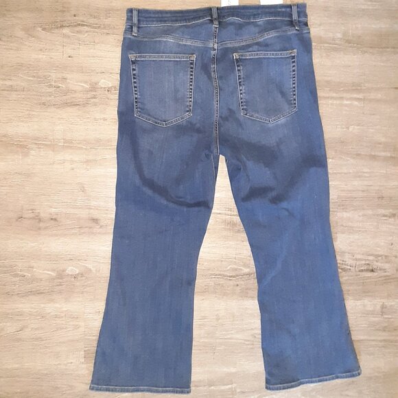 "Frame" Designer Denim * The Real Real Verified EUC* Women Blue Jean * Sz 33 ish - Picture 6 of 10